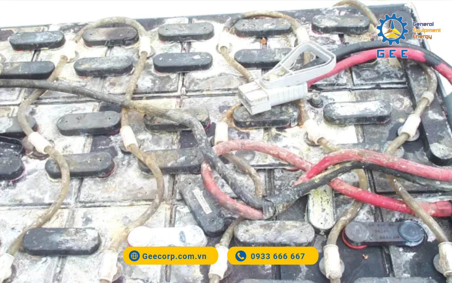 tong-hop-cac-loi-thuong-gap-o-ac-quy-xe-nang-dien-rocket-3