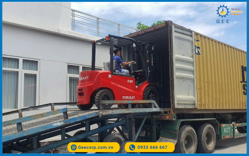 Cần lưu ý về các yếu tố để có thể chọn được xe nâng chui container phù hợp