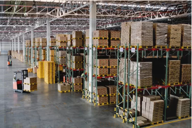 Giới Thiệu Kệ Drive In