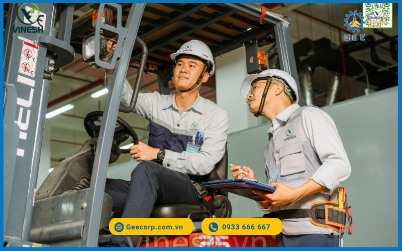 Doanh nghiệp nên kiểm định xe nâng.