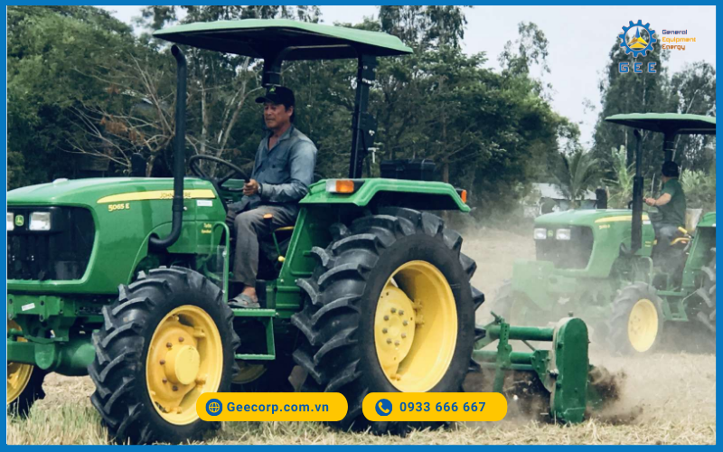 Máy cày/Máy kéo John Deere 5E Series (55 - 65 - 75 HP)