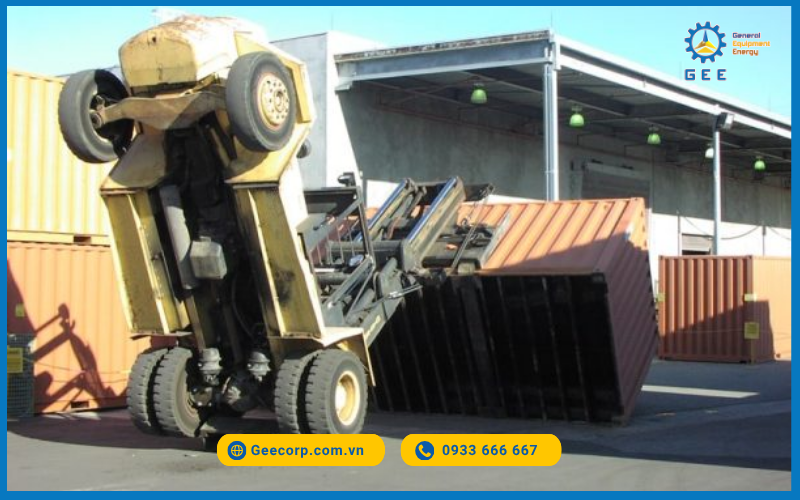 Tránh tình trạng xảy ra lật xe, đảm bảo an toàn cho người lái.