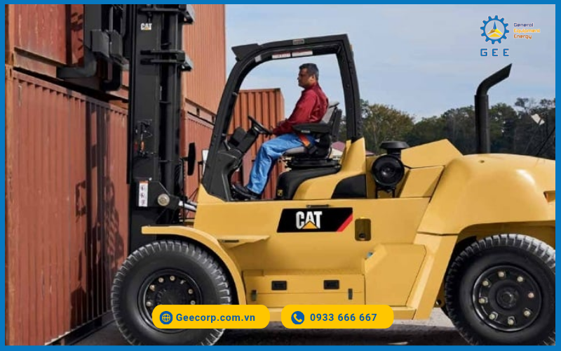 Xe nâng dầu CAT.