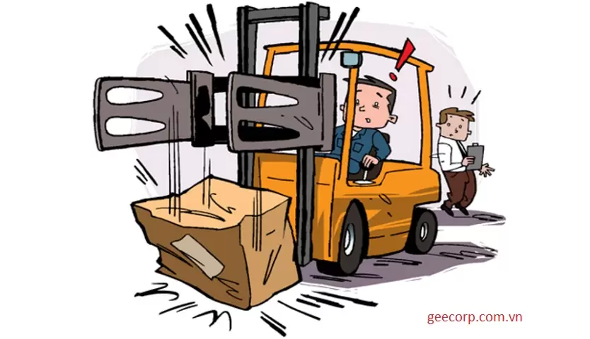 Hãy Cẩn Thận: Phụ Kiên Gắn Kèm Có Thể Giết Chết Ắc Quy Xe Nâng Của Bạn