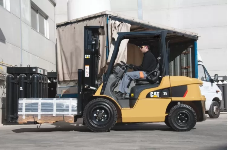 Thông Số Kỹ Thuật Xe Nâng Hàng Cơ Bản Cần Biết Và Ứng Dụng Trong Thực Tế