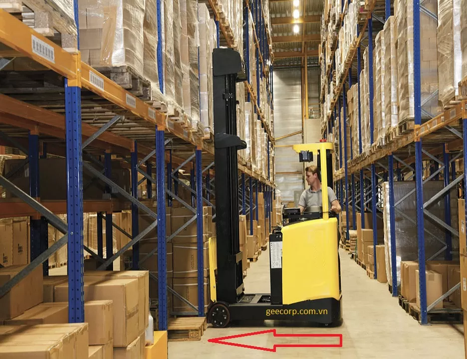 Giá Kệ Selective Quận 4 HCM