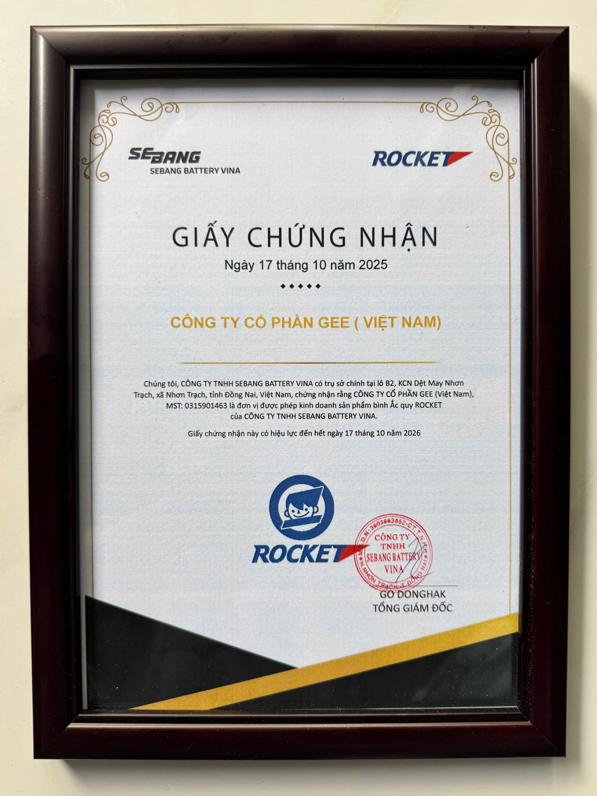 GEE Việt Nam được chứng nhận là đại lý phân phối ắc quy xe nâng Rocket chính hãng tại Việt Nam