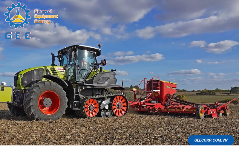 Máy cày công suất lớn CLAAS AXION 930TT - 960TT TERRA TRAC