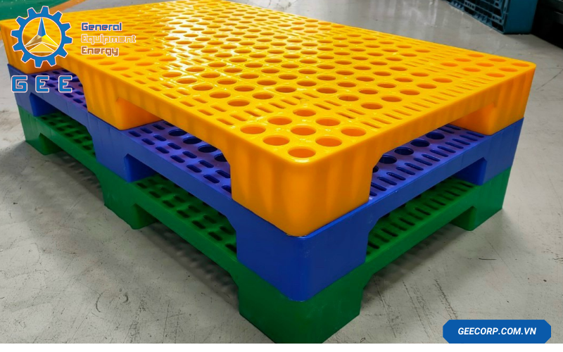 Pallet Nhựa Tải Trung Bình
