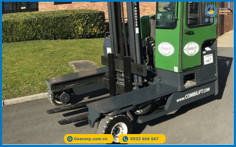 Xe n&acirc;ng điện Combilift C5000 XLE - C5500 XLE (5 - 5.5 tấn) C - series