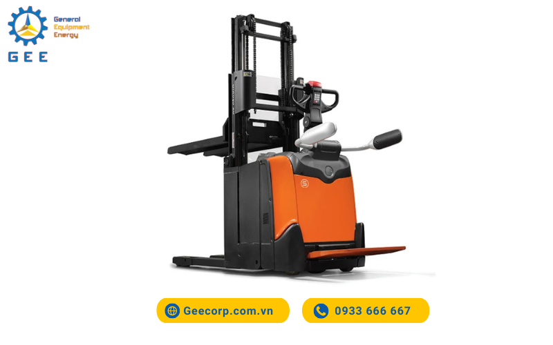Xe nâng tay thân hẹp platform pallet Toyota Staxio Double Stacker (2 tấn)