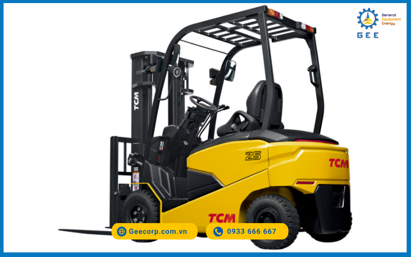  Xe nâng điện cân bằng 4 bánh TCM FB-IX Series được thiết kế để nâng hạ tải trọng từ 1.5 tấn đến 3.5 tấn với tâm tải 500mm.