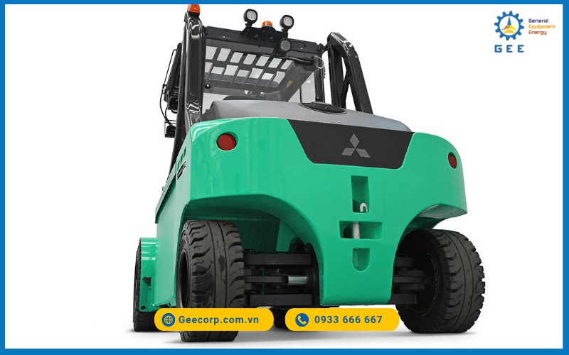 Dòng xe nâng điện Mitsubishi FB40-55(C)N(H) Series được thiết kế mạnh mẽ, bền bỉ và thân thiện với môi trường, đáp ứng nhu cầu nâng hạ hàng nặng từ 4 đến 5.5 tấn.