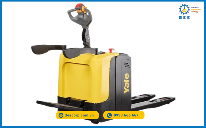 Xe nâng Pallet tay thấp điện Yale MP20XUX là dòng xe nâng gọn nhẹ, bền bỉ và dễ vận hành, được thiết kế để tối ưu hóa hiệu quả làm việc trong kho bãi và môi trường sản xuất.