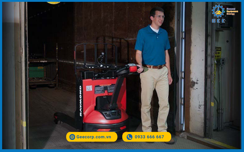 Giải pháp nâng hạ linh hoạt, gọn nhẹ và tiết kiệm năng lượng, phù hợp cho kho bãi, cửa hàng và khu vực bốc xếp đông đúc.