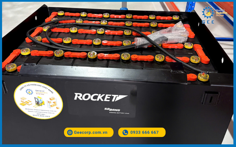 Ắc quy xe nâng Rocket