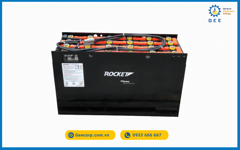 Ắc quy xe nâng điện Rocket.