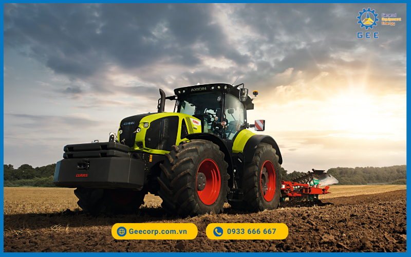 Máy cày công suất lớn Claas.