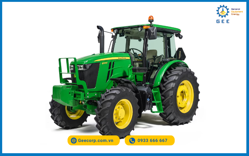 Máy cày John Deere.